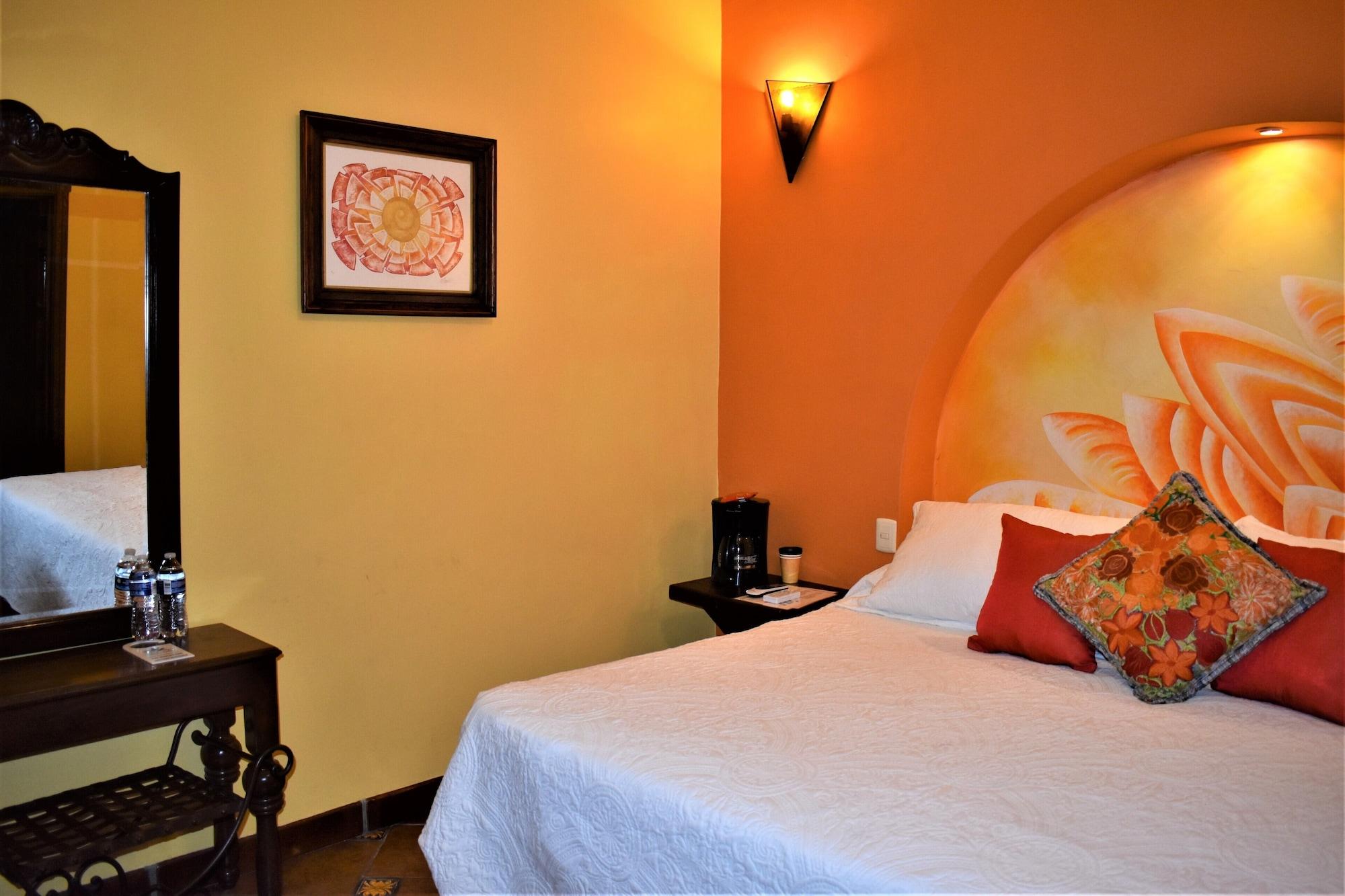 La Villa Del Ensueno Boutique Hotel Tlaquepaque Bagian luar foto