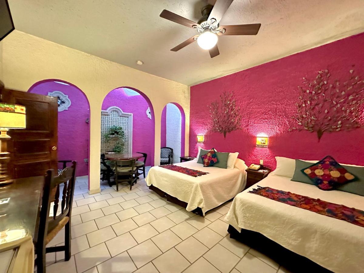 La Villa Del Ensueno Boutique Hotel Tlaquepaque Bagian luar foto