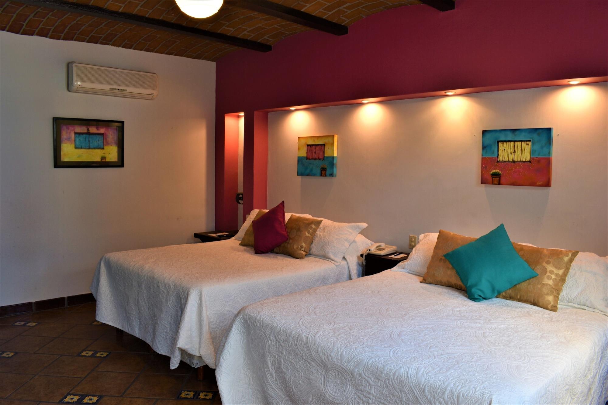 La Villa Del Ensueno Boutique Hotel Tlaquepaque Bagian luar foto