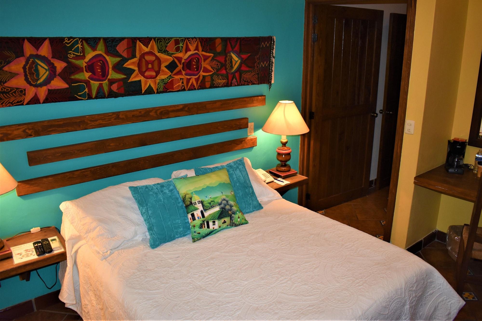 La Villa Del Ensueno Boutique Hotel Tlaquepaque Bagian luar foto