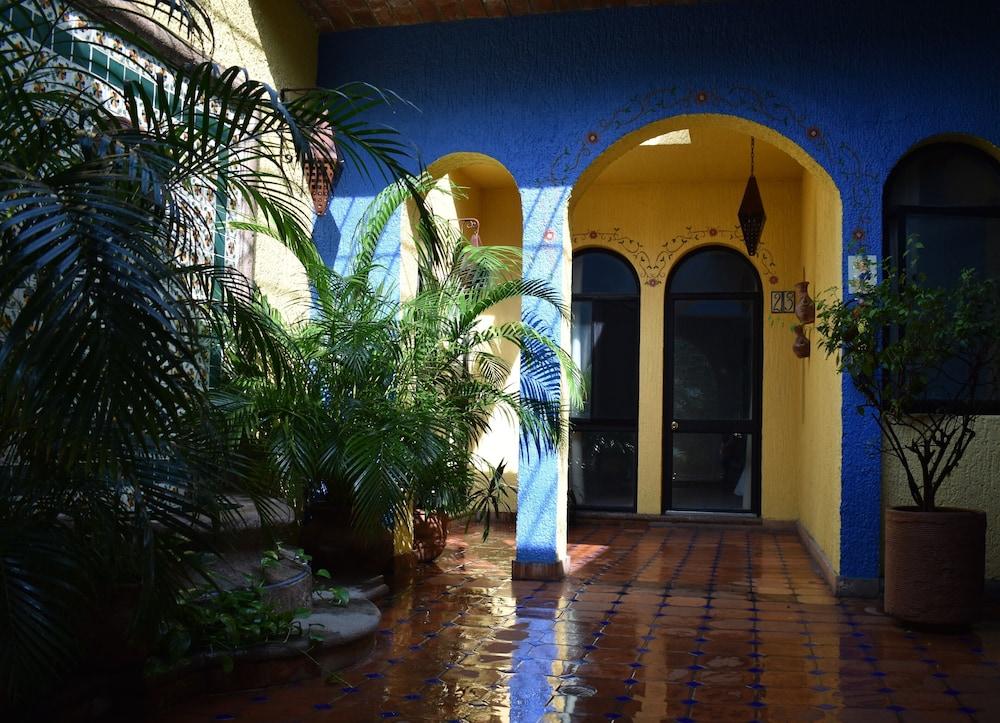 La Villa Del Ensueno Boutique Hotel Tlaquepaque Bagian luar foto