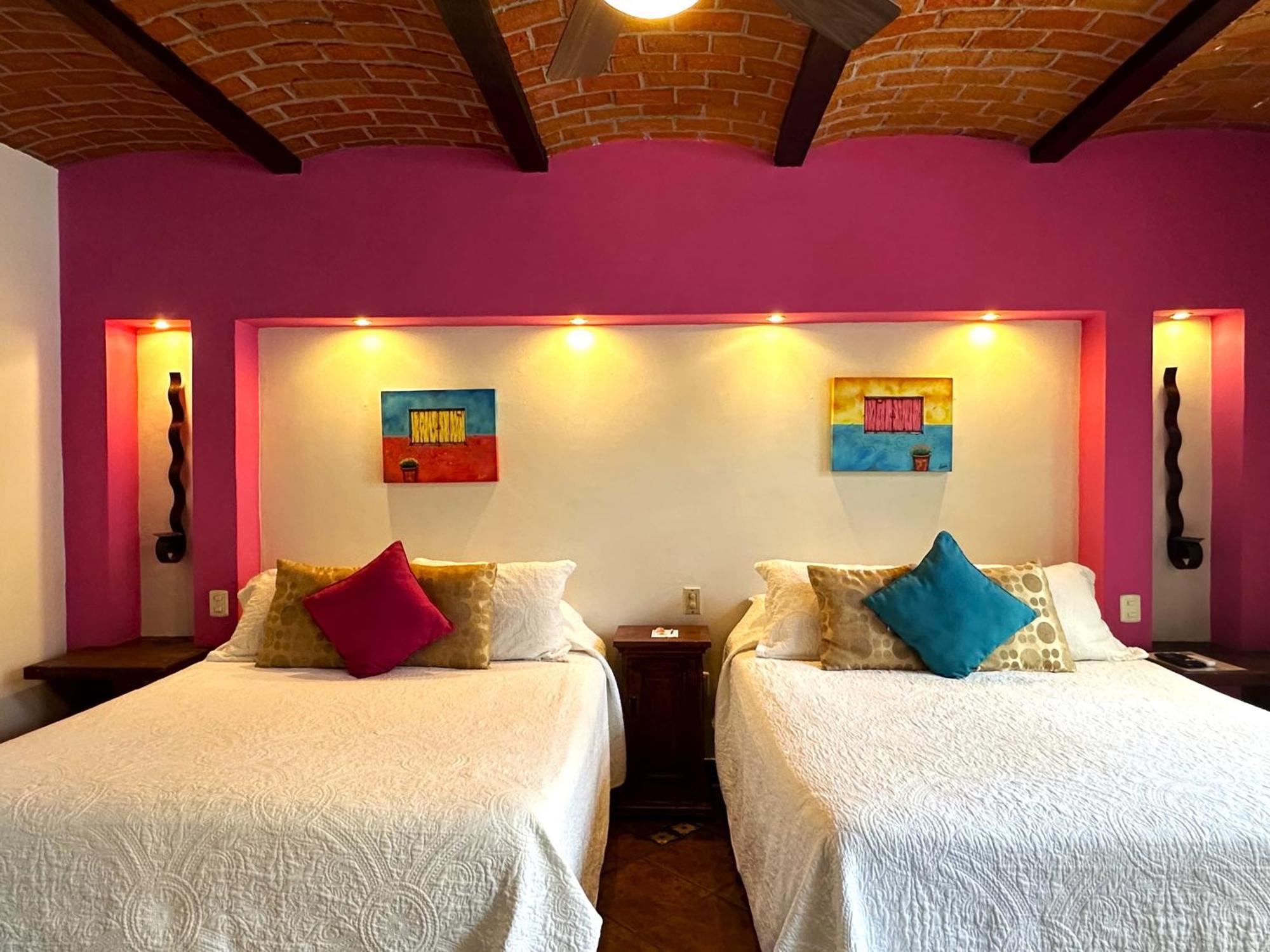 La Villa Del Ensueno Boutique Hotel Tlaquepaque Bagian luar foto