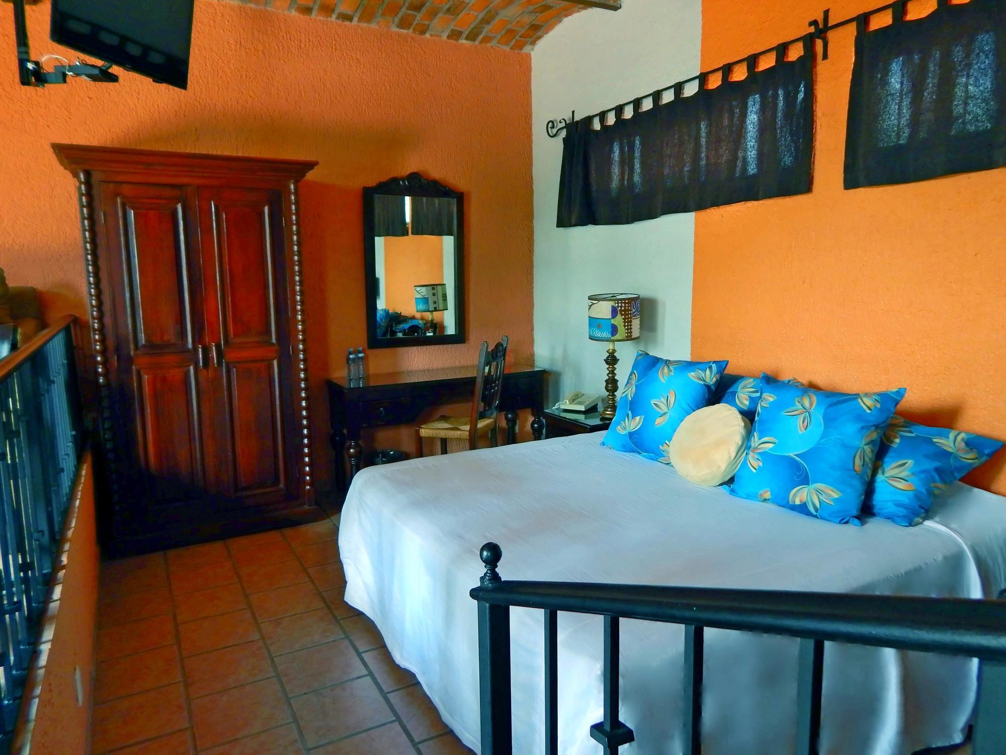 La Villa Del Ensueno Boutique Hotel Tlaquepaque Bagian luar foto