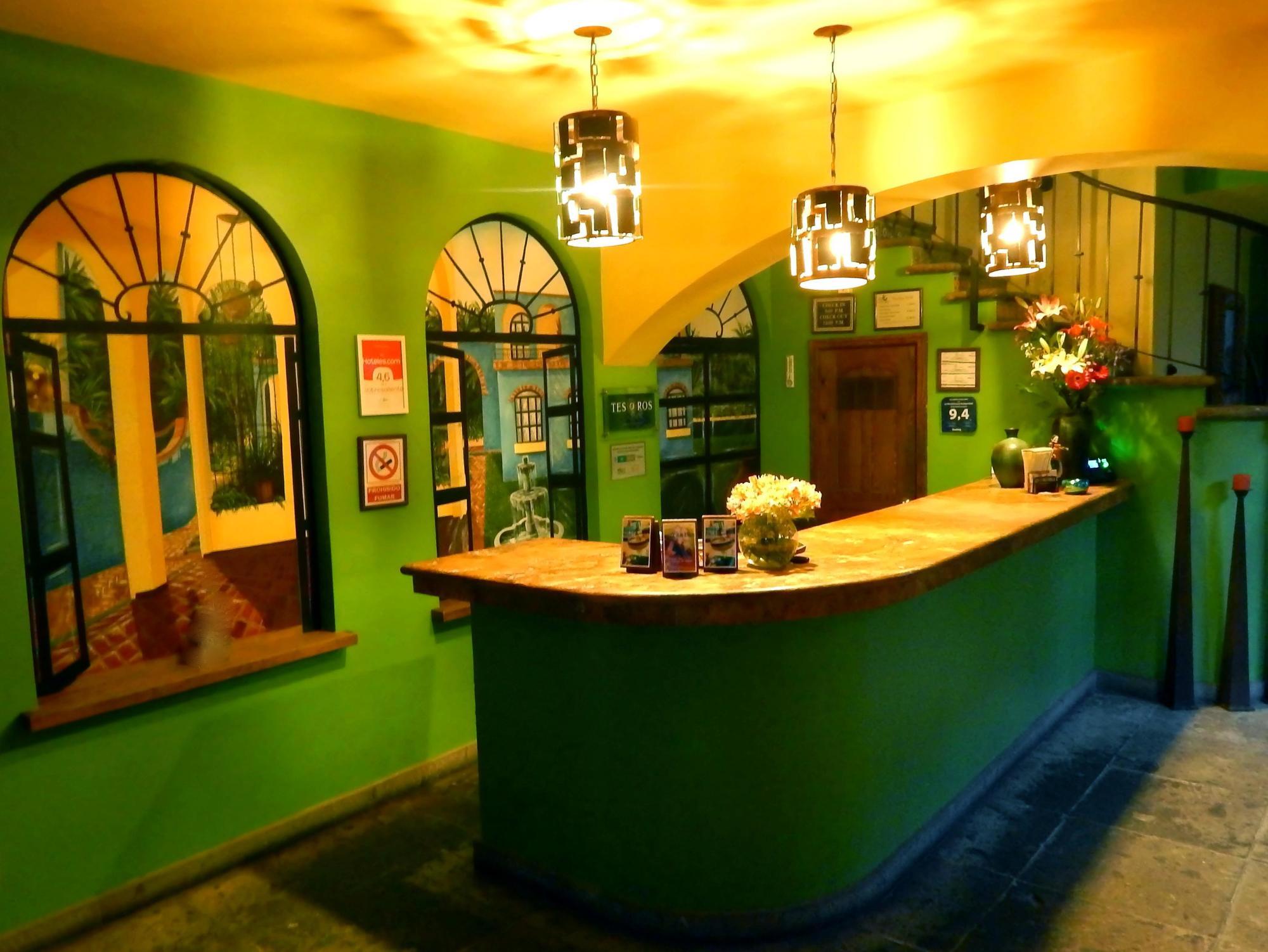 La Villa Del Ensueno Boutique Hotel Tlaquepaque Bagian luar foto